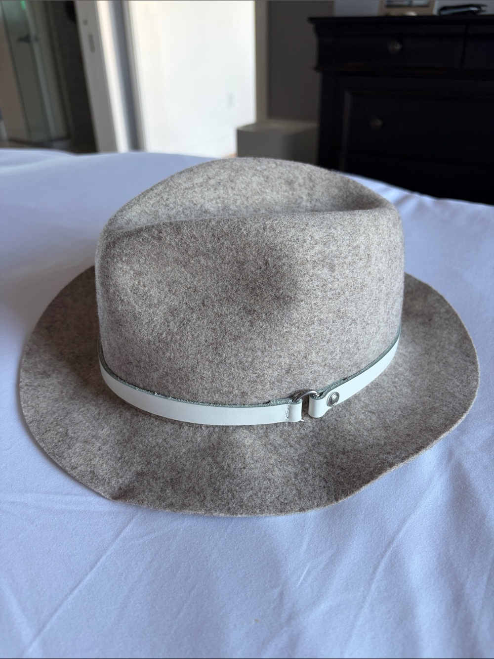 rag & bone Taupe Felt Fedora with White Band/foldable